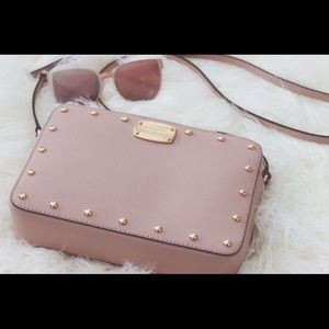 Gorgeous Blush Michael Kors Gold Studded Purse